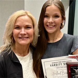 🌸Meet your Poshers, Jenny & Holland. 
We ship quickly with care! 🛍️💐✨